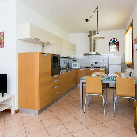 Sunset View Apartament *